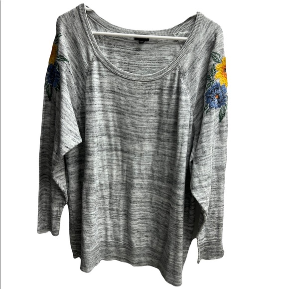 torrid Sweaters - Gray torrid sweater size 3